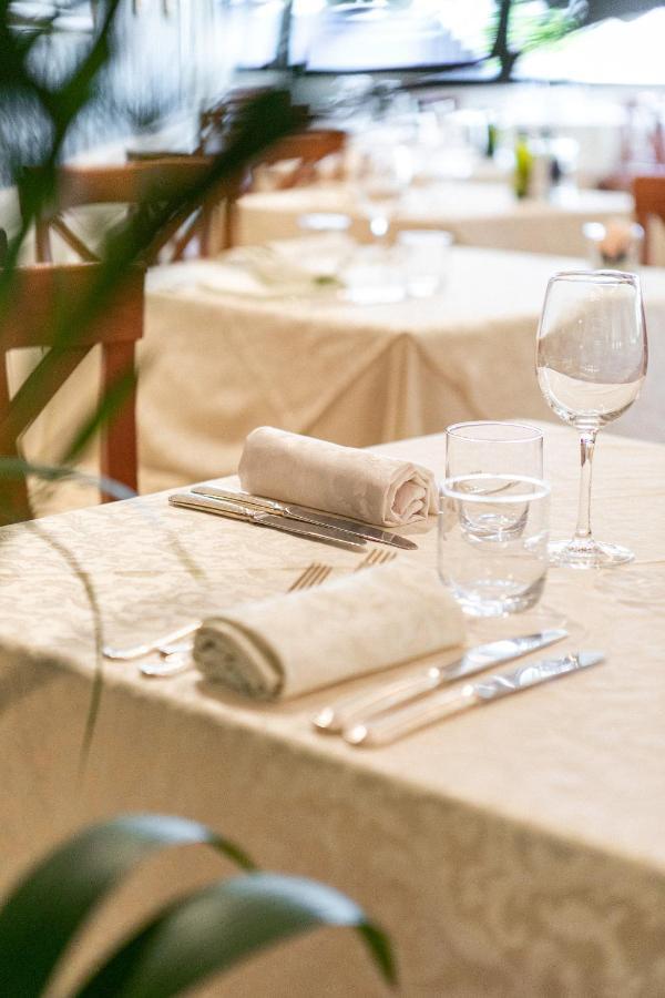 Hotel Mazzanti Milano Marittima Bagian luar foto