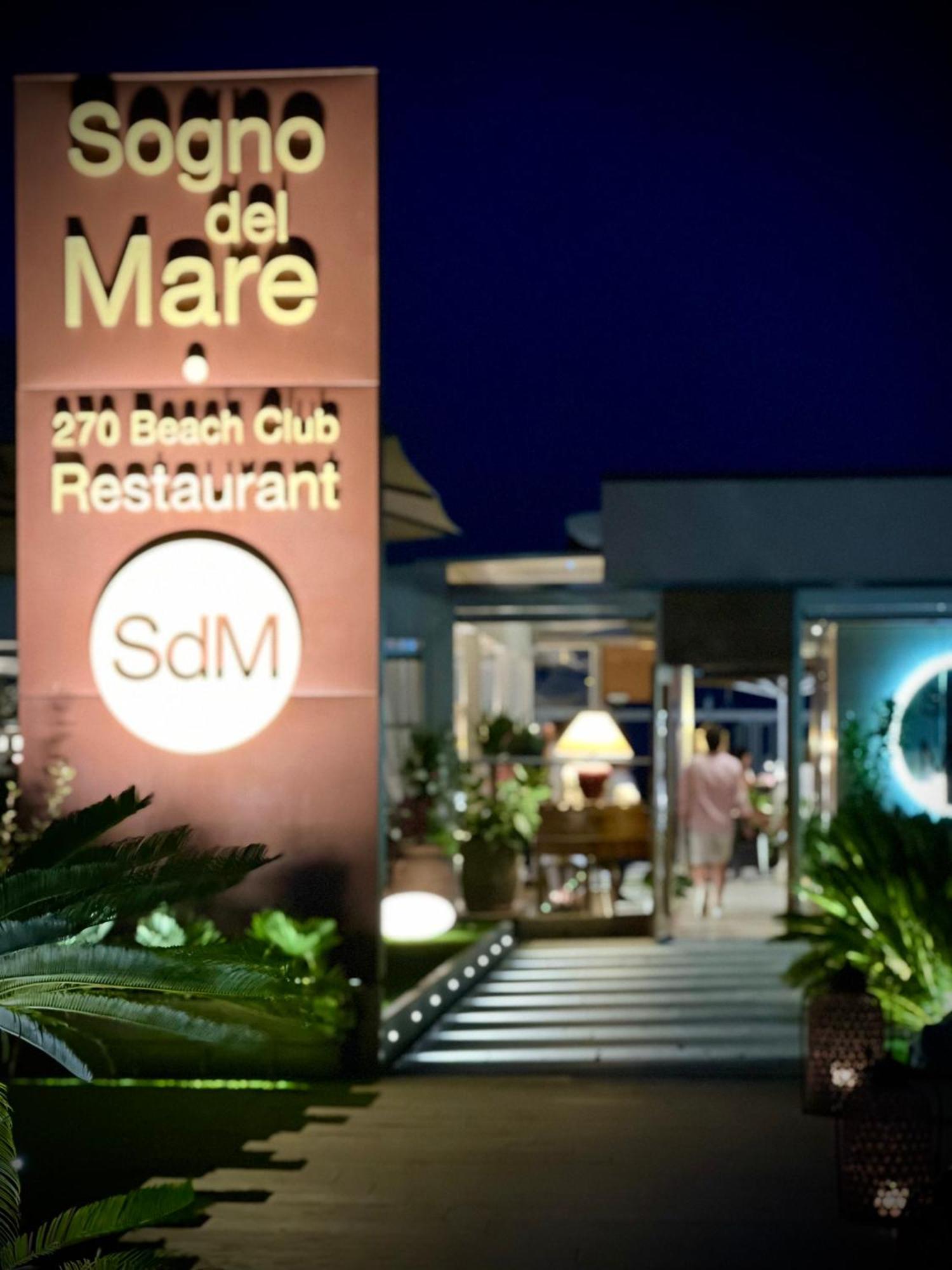 Hotel Mazzanti Milano Marittima Bagian luar foto