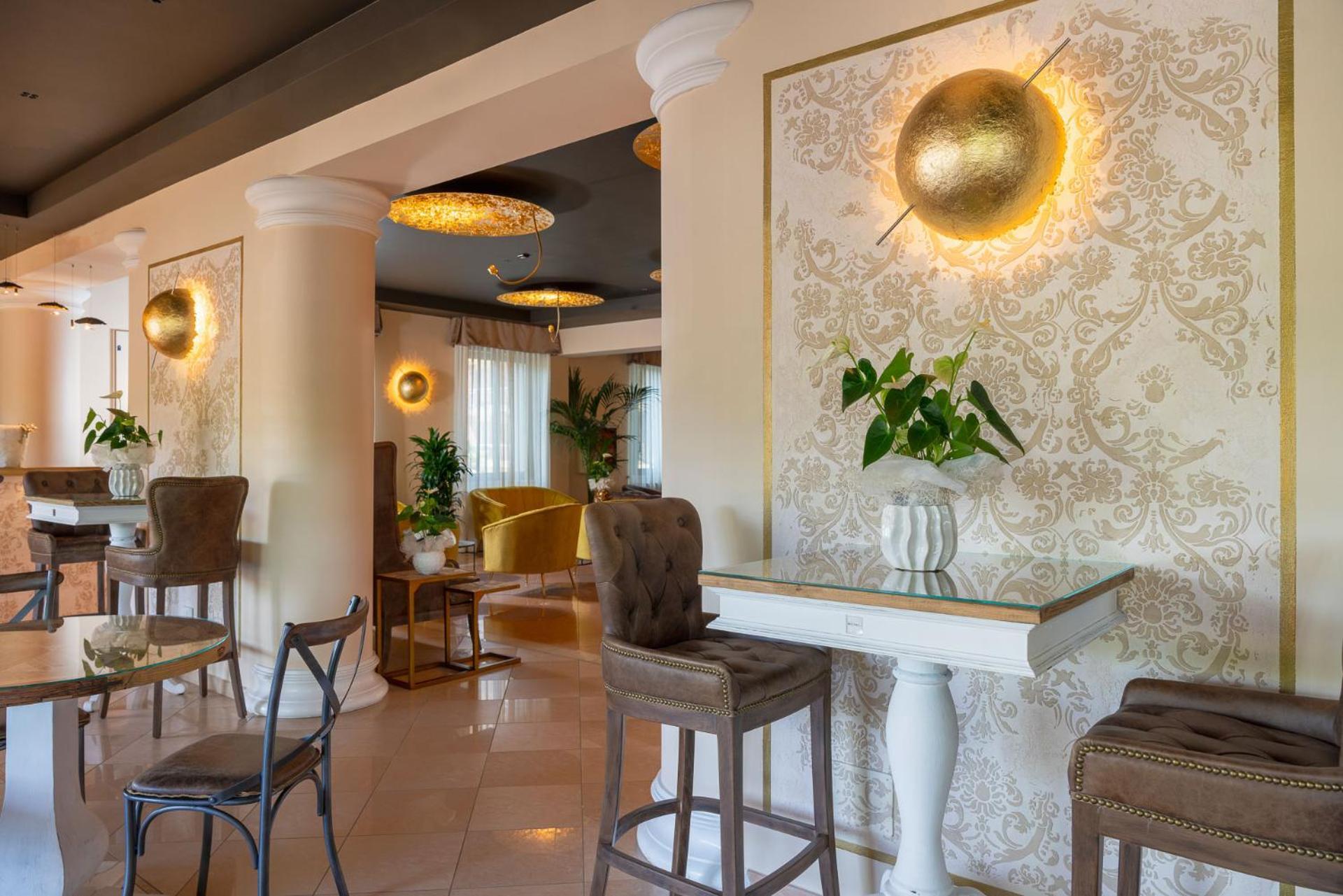 Hotel Mazzanti Milano Marittima Bagian luar foto