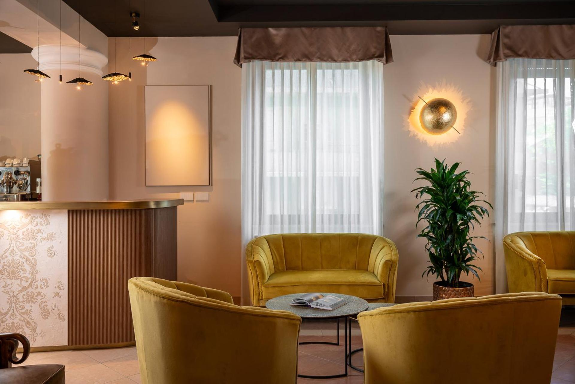 Hotel Mazzanti Milano Marittima Bagian luar foto